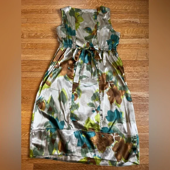 Simply Vera dress - Picture 5 of 5